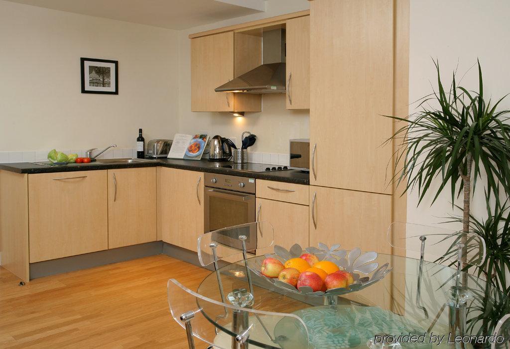 Hamilton Court Apartments From Your Stay בריסטול חדר תמונה